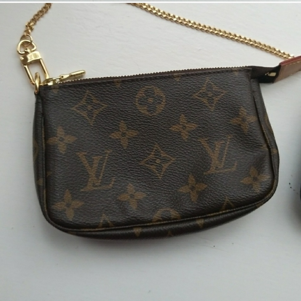 Louis Vuitton mini bag
